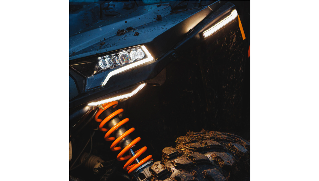 Turn Signal Kit - Amber - White Running Lights